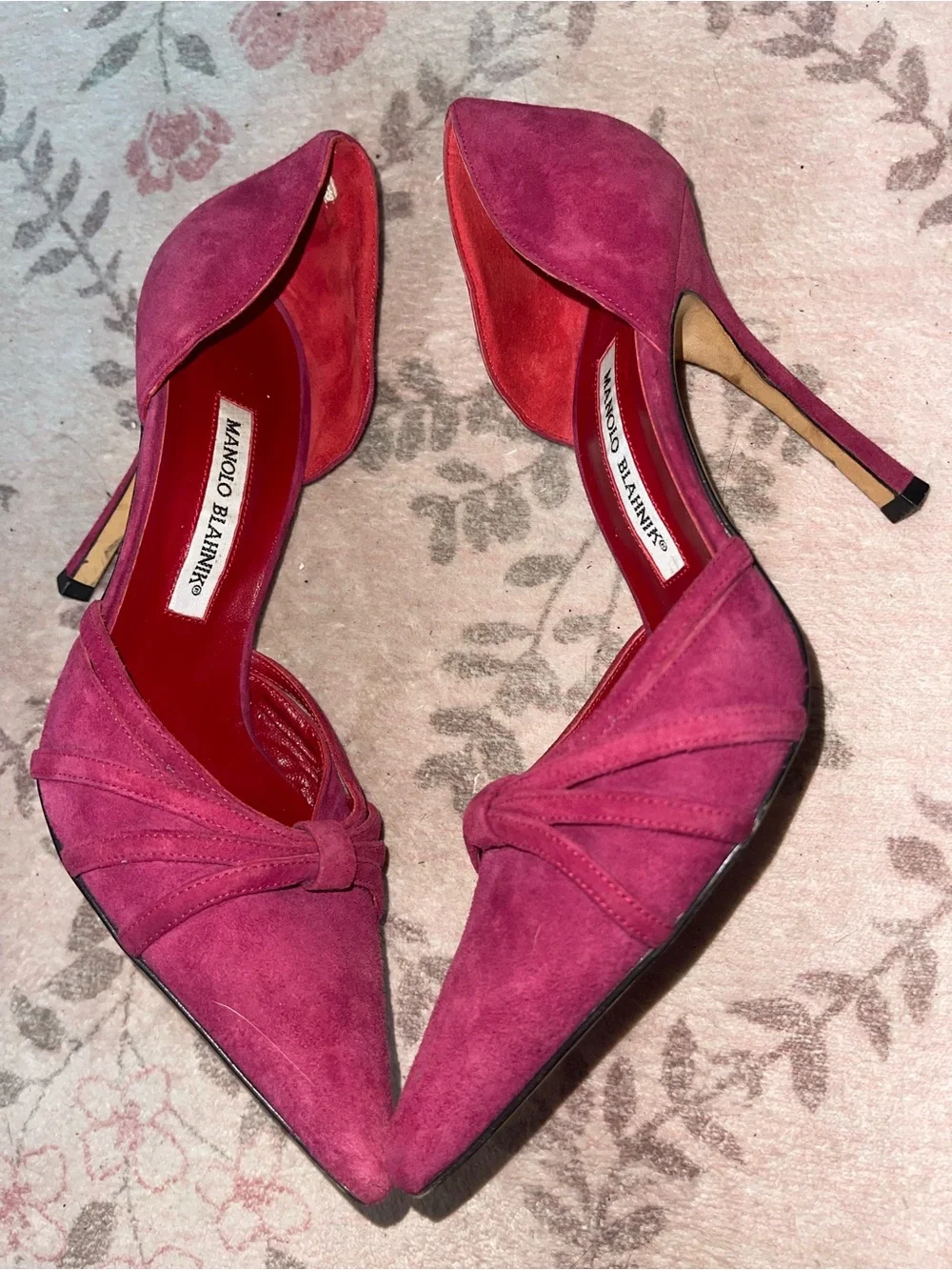 Manolo Blahnik Tayler Suede D'Orsay Pumps Berry Fuchsia Pink 38.5 / US W 8.5